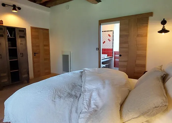 Eco-gîte - Domaine De La Gavolerie *